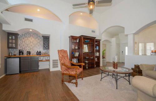 Amazing home with custom-built pool - Foto 26