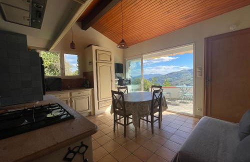 Total Peace and quiet on the top of the mountain, - Foto 14