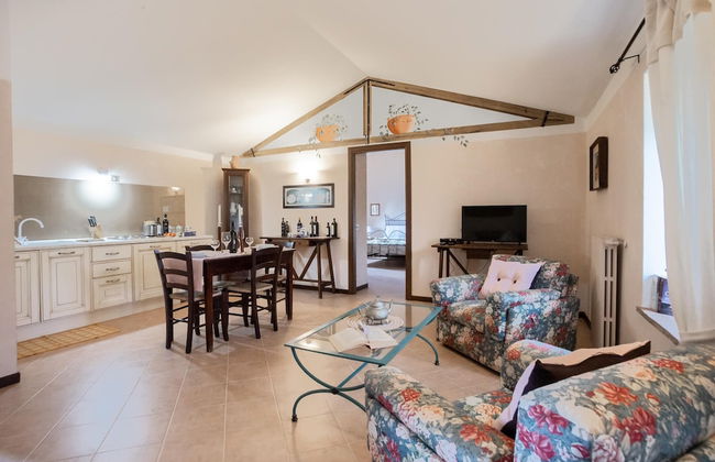 Casale Montemoro With Pool - Photo 4