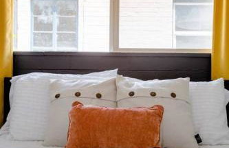 2BR Apt with BBQ & Parking Spring Fling Stay - Foto 33