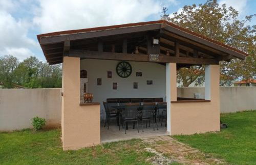 Villa Camelie near Barban for 10 people with playground for children, fitness & pet friendly - Foto 8