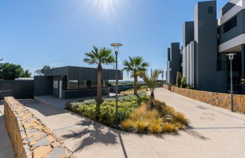 Oasis 325 New Luxury Penthouse with amazing sea view and private jacuzzi - Photo 17