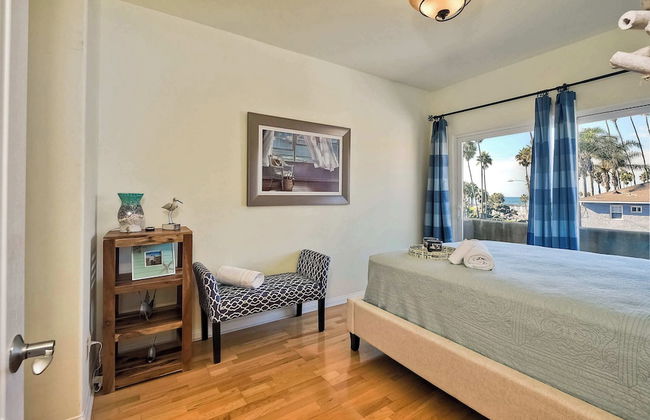 South Pacific Walk to Beach! - Foto 5