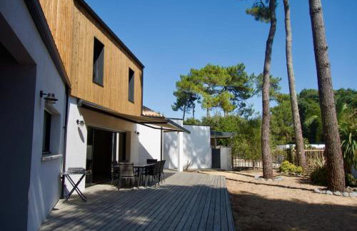 Villa Pinède 800m from Beach Private Jacuzzi Pine Forest Sleeps 8 - Foto 26