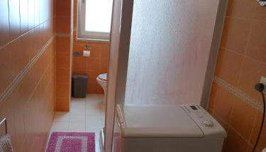 I due mariti - Foto 3, towels, Shower