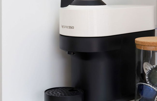 Stylish 2 Bed City Stay - Photo 11