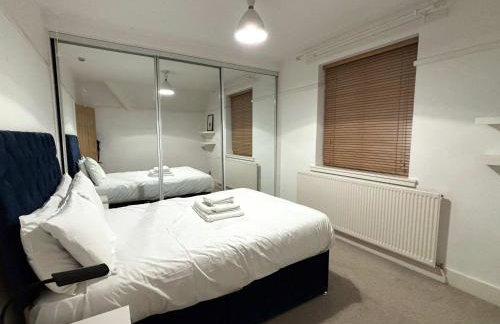Large Home near Edgbaston Stadium, UOB & QE hospital sleeps 6 - Foto 43