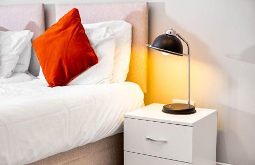 Grand 5 Bedrooms and 3 Bath Birmingham Home - Foto 20