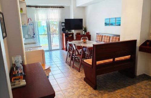 Nanas Apartment - Photo 4