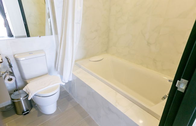 Locals Prio ChiangMai Central Airport Plaza - Photo 29