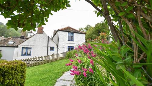 Cosy Bake Cottage, Great Location in Looe, Cornwall - Foto 3