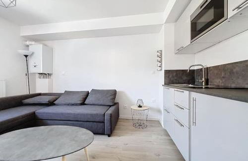 Studio paisible - métro Oullins centre - Foto 7