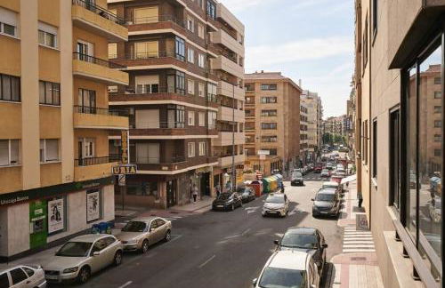 Amplio alojamiento centro barrio del Oeste - Photo 20