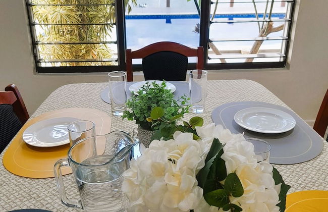 Waterfront Sunset Apt Fantasy Island - Photo 3