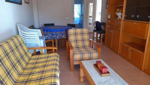 Beautiful 2-bed beachside apartment - Foto 3