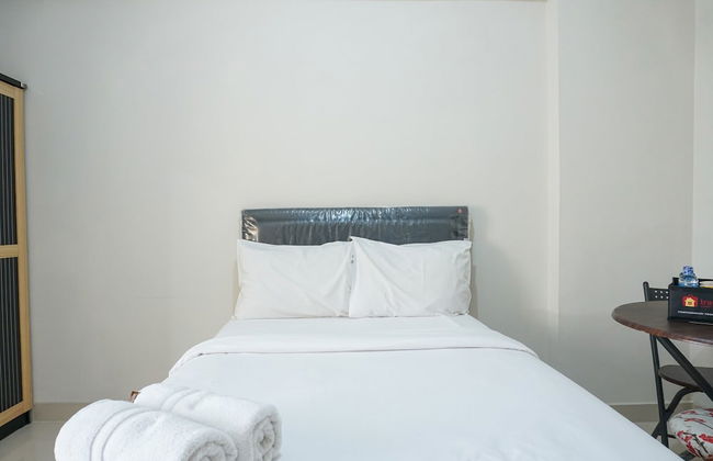 Fully Furnished Studio at Green Park View Apartment - Photo 3
