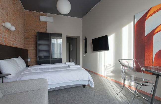 Resume Apartments - Photo 23