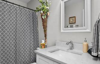 Brand New 2 Bedroom Condo - Photo 23