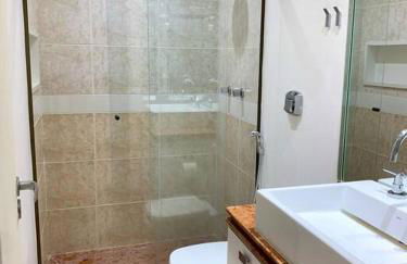 Maravilhoso Apartamento 100m da praia - Foto 21