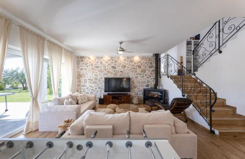 Villa Olivia - Peaceful Family Paradise Near Beach - Foto 18