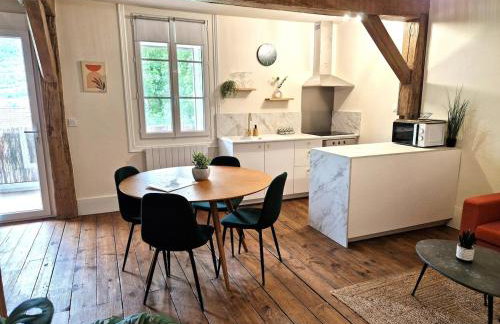 Charmant T2 avec Loggia vue montagne - Foto 1