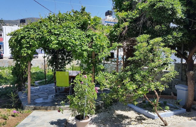 SEAesta Beach Studios - Photo 23