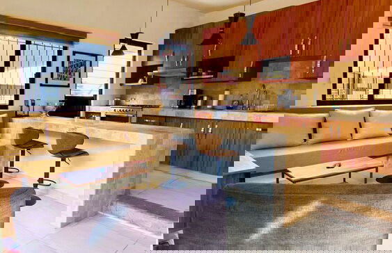 Renovated 1 Bdrm Guest House -walk to Everything -bikes -gym - Pickleball Court - Foto 13