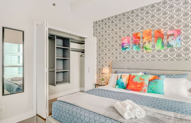 Luxury Condo With City Views Near Stampede Park - Photo 15