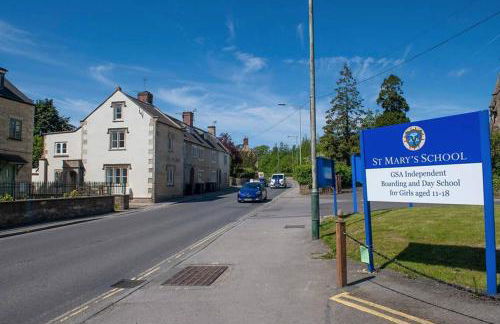 Curzon House - Photo 2