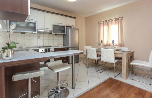 Two-Bedroom Holiday Home In Neoric - Foto 37