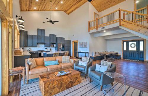 Idyllic Cotter Escape Steps to White River! - Foto 3