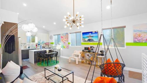 NoHo Hot Tub Home, Sleeps 12, Free Parking, Universal 15m, FIFA World Cup SoFi - Foto 3