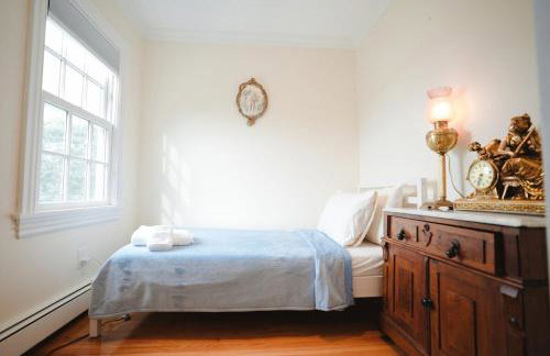 Spacious Coastal Retreat in Buzzards Bay, Quiet & Family-Friendly - Foto 70