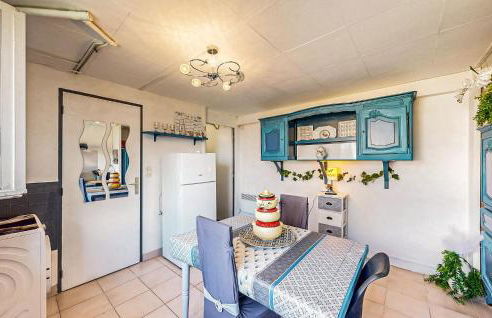 1 Bedroom Amazing Apartment In Treignac - Foto 21