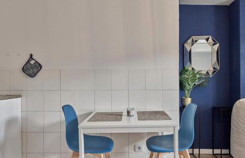 Château Saphir T2 hypercentre historique au pied du château - Foto 10