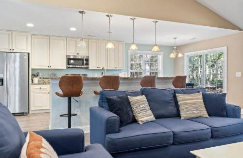 Coastal Pet Friendly Getaway in Murrels Inlet! Perfect for 8 Guests! - Foto 16