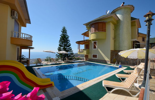 Emre Bektas Vilları 3 - Foto 1