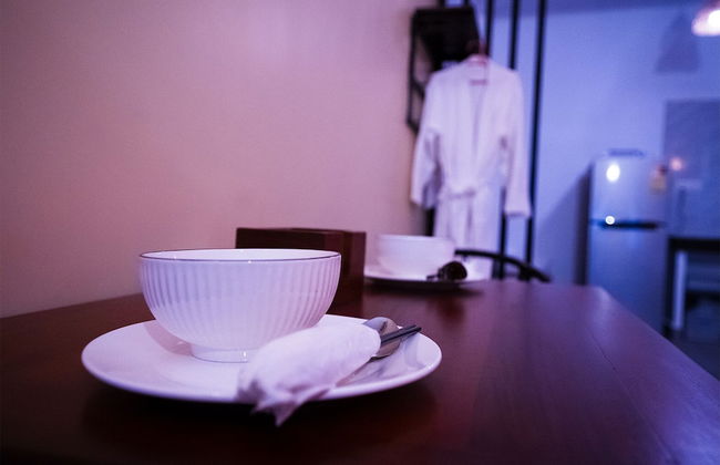 Daun Penh Palace Boutique - Photo 16