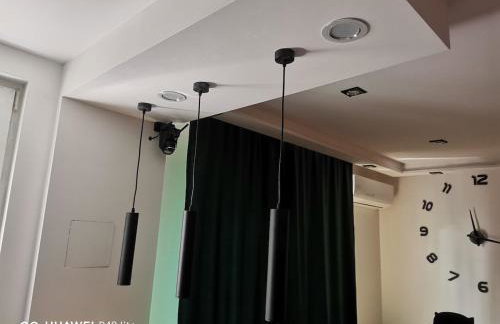 Niesamowita nowoczensa kawalerka w centrum kmicica - Foto 10