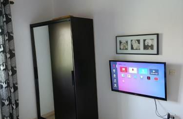 Beautiful nearby beach house with garden, private pool and large yard - Foto 26