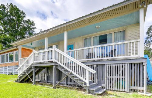 Lakefront Oscar Home with Game Room and Boat Dock! - Foto 30