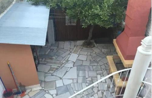 Γαλήνιο σπίτι σε χωριό - Photo 4