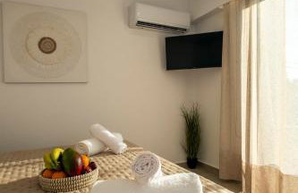 Aladdin Luxury Suites With Shared Pool - Foto 23