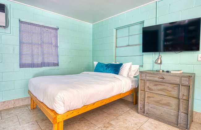 Frio River Cabins - Photo 7