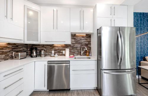 Redington Beach Retreat - Immaculate Beach Condo with Water Views, Pool, Hot Tub - Foto 10