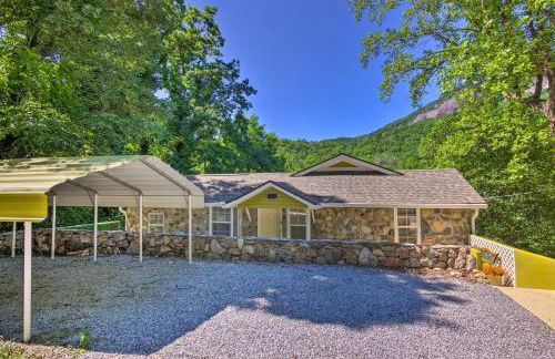 Stunning Mtn Views! Group Getaway in Chimney Rock - Foto 27