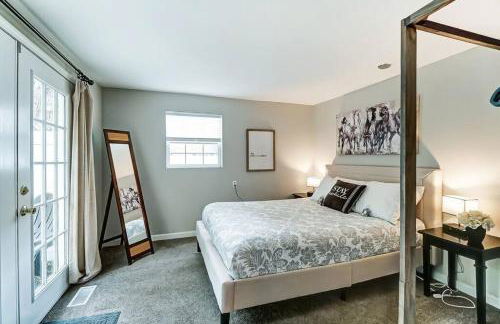 Updated 3bd Cottage on Bike Trail w/ River access! - Foto 35