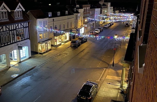 Leeward House - Photo 31