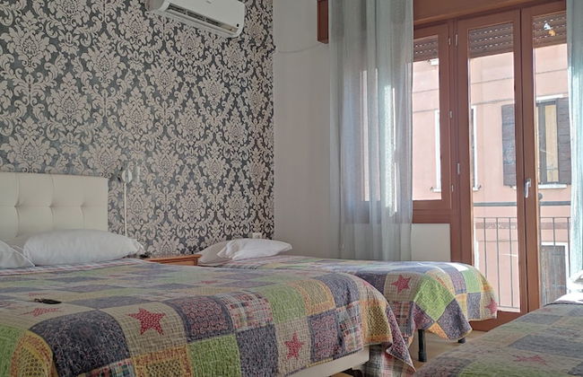 Caponi Bros - Photo 30