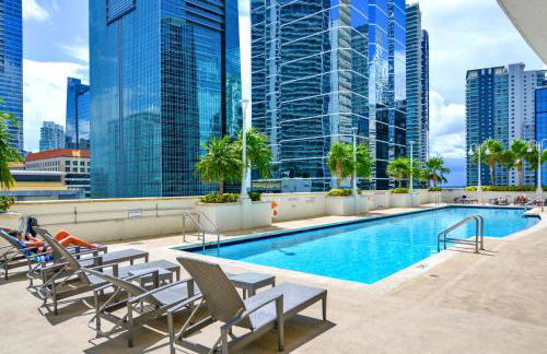 Luxurious 3BR Condo with Pool in Brickell - Foto 10